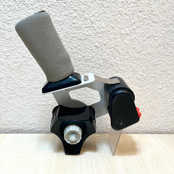 Dispenser for Packing Tape.standard width. Neoprene handle cover. EUC - Picture 3 of 5